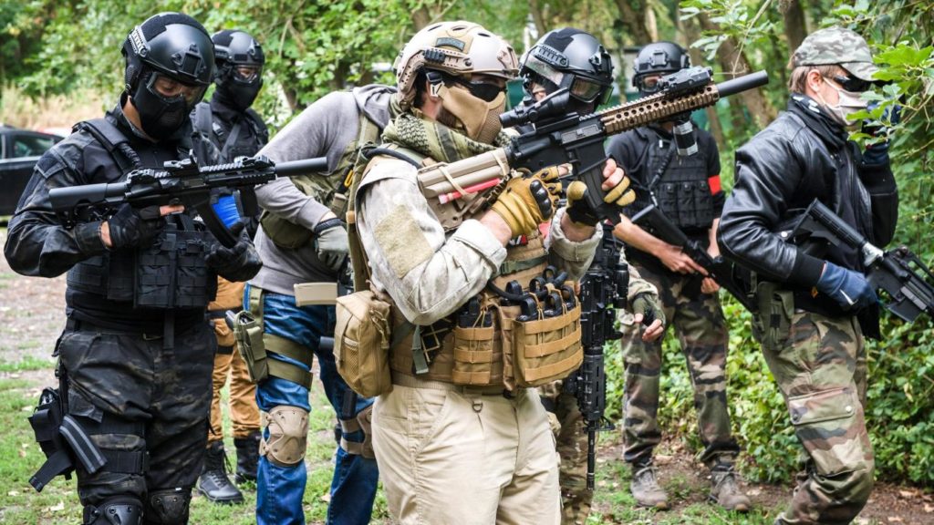Vestimenta airsoft cheap